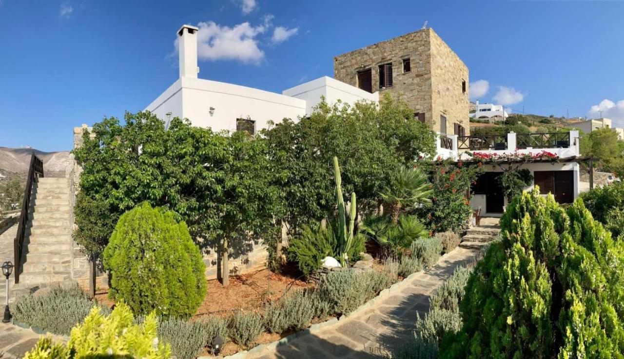 Syrou Lotos Studios & Apartments (Adults Only) Kini Exteriör bild